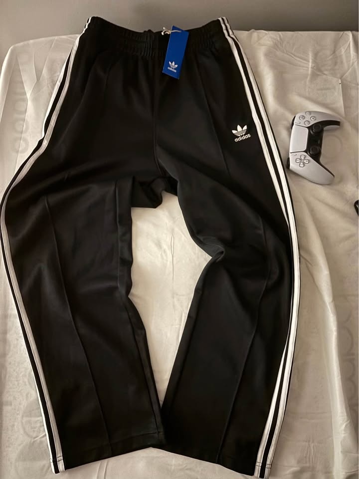 Adidas Wide Leg Pants (Retails goes around for 110) - photo 2