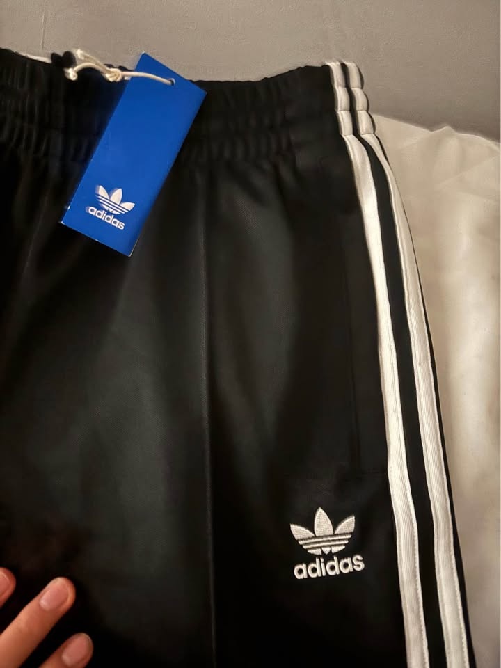 Adidas Wide Leg Pants (Retails goes around for 110) - photo 3