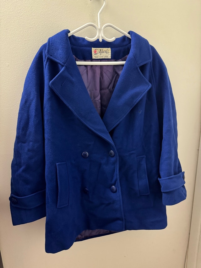 D’Allairds Wool Royal Blue Trench Coat (Women’s, Used)