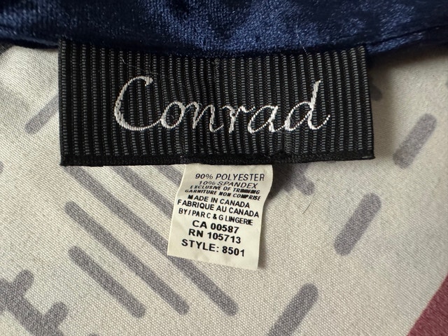 Luxurious Navy Blue Velvet Scarf (Brand New) - photo 3