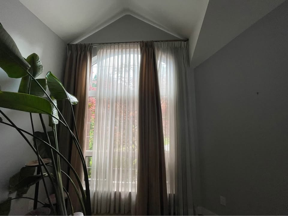 Elegant 2-Layer Curtain Set 305*240 cm - photo 3