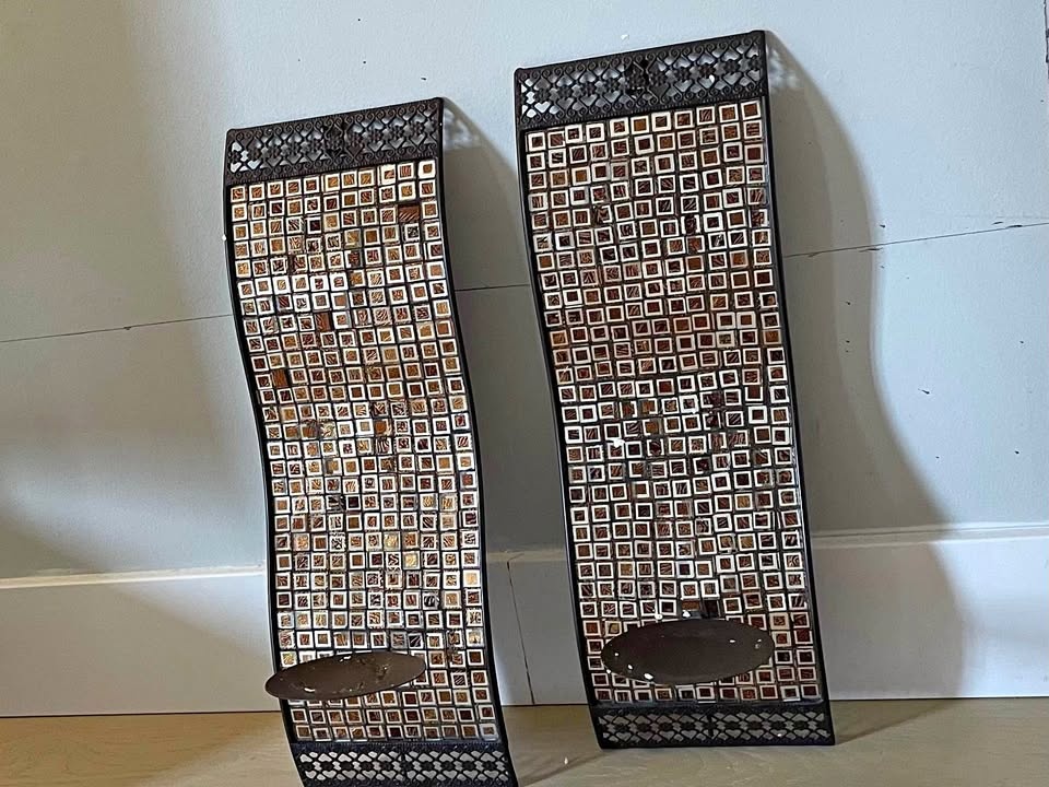 Candle holder