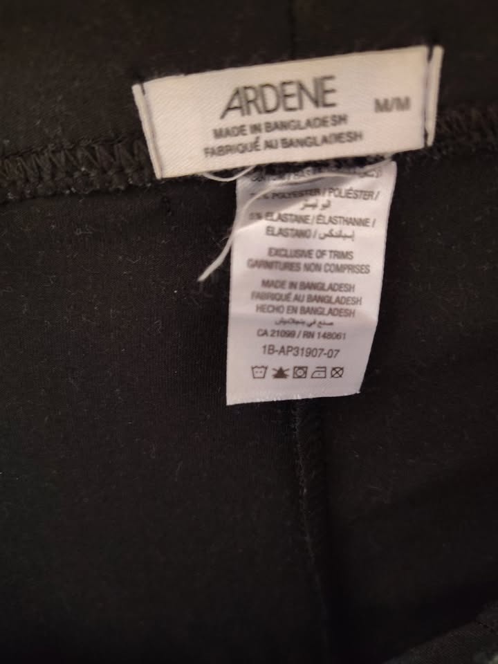 Ardene Black Leggings – Women’s Medium - photo 2