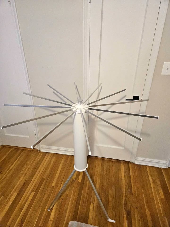 Foldable Tripod Clothes Drying Rack