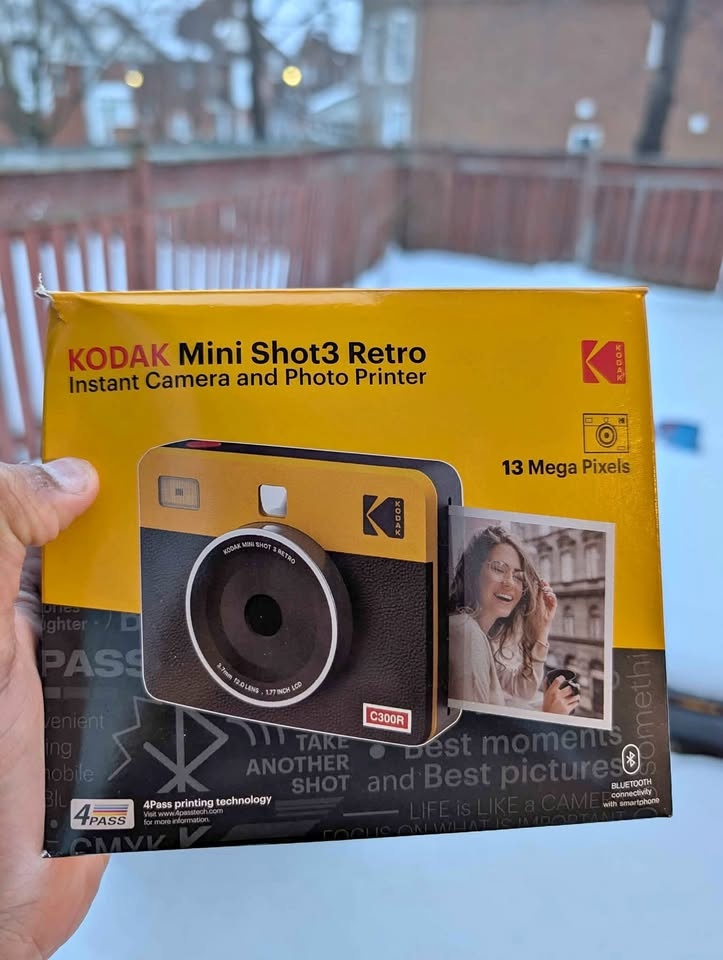 Kodak mini shot 3 retro with 30 additional sheets