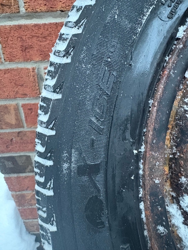 Mazda 3 tires 205/55R16 - photo 5