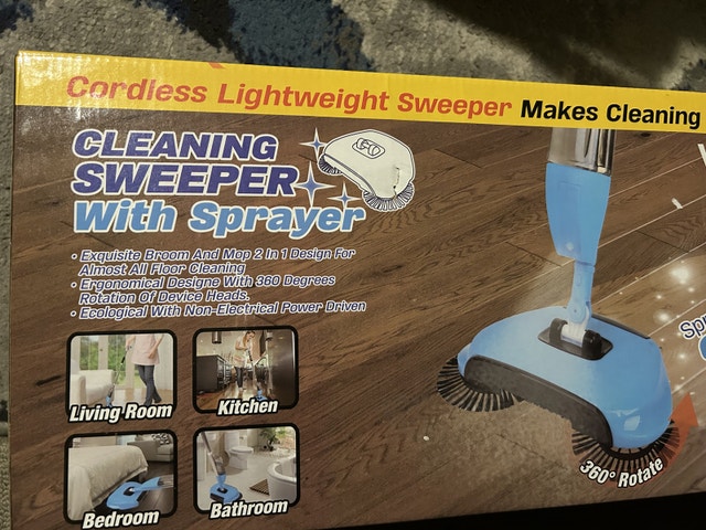 Wellrich 2 in 1 Cleaning Sweeper Mop with Sprayer