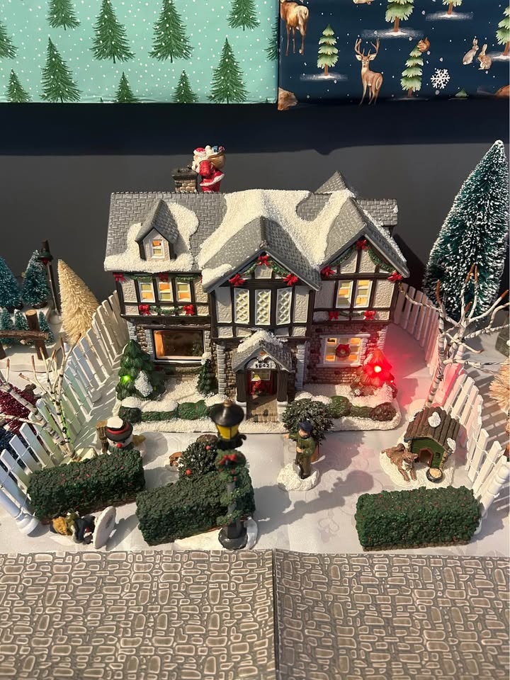 St Nicholas Square Christmas Village - photo 3