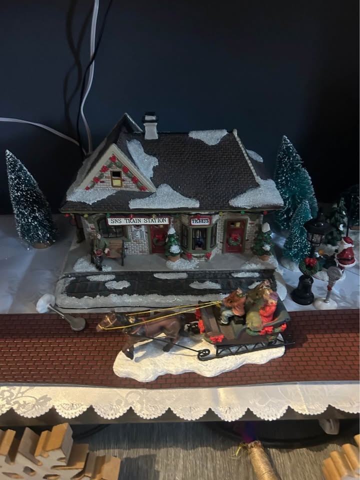 St Nicholas Square Christmas Village - photo 5