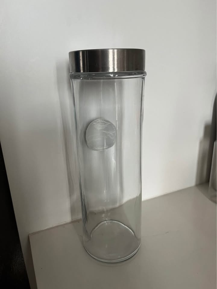 Free Glass & Plastic Coffee Containers & Stanley Cup - photo 2