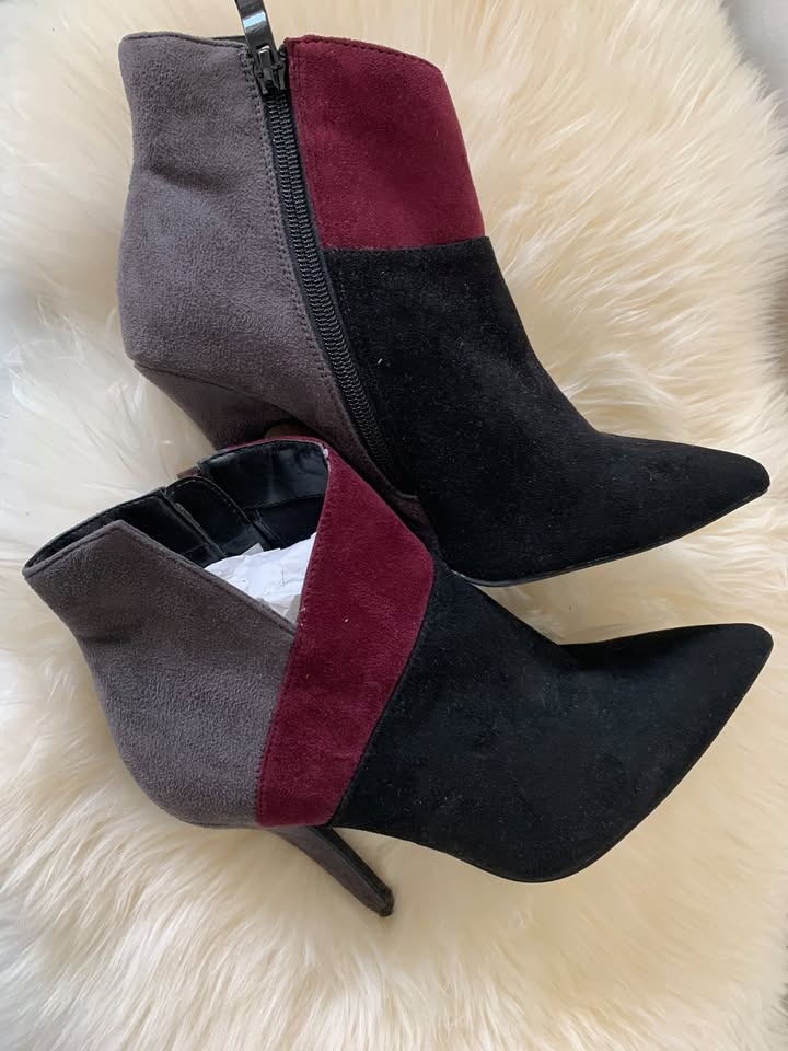 Brand new ankle Boots - photo 3