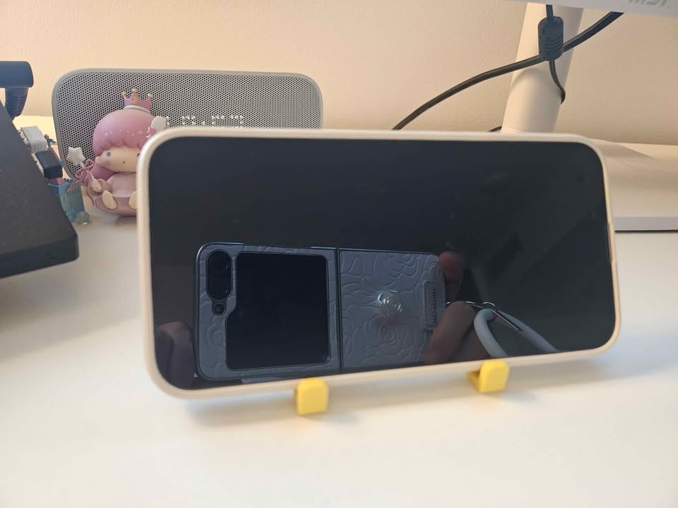 Golden Arch Phone Stand/Mcdonald's Style/Desk Decor/Gift - photo 3