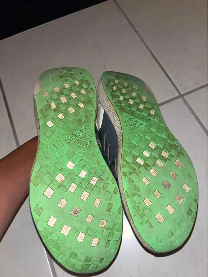 Adidas PureBoost DPR Youth Size 6 image indicator(2)