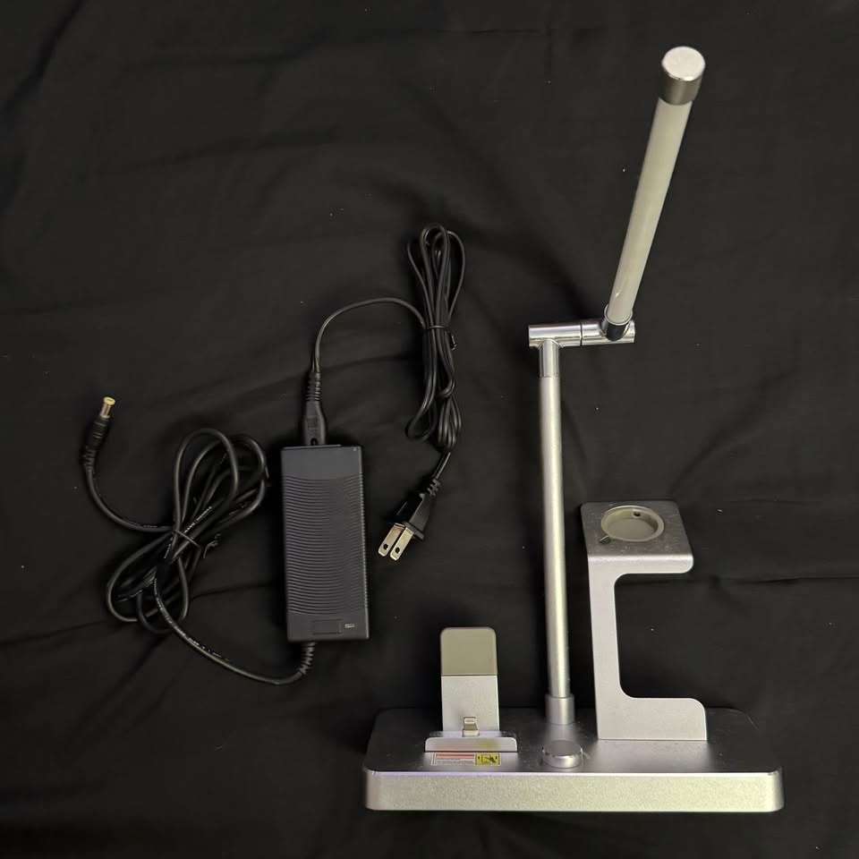 4 in 1 Apple Power Station (Lightning Connection) - photo 3