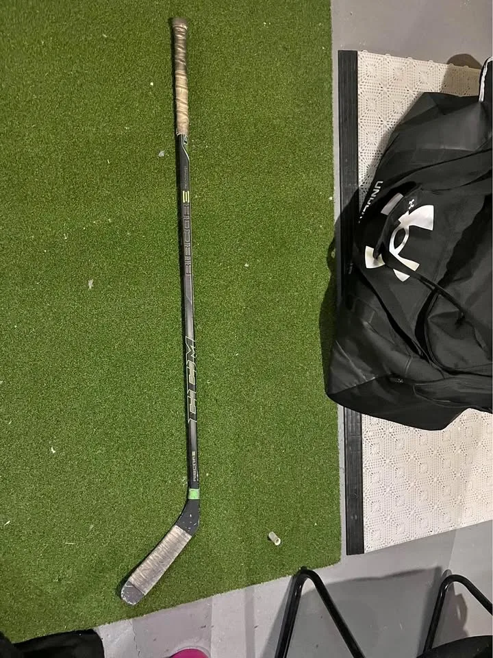 CCM RIBCOR p29 right handed kids stick thumbnail