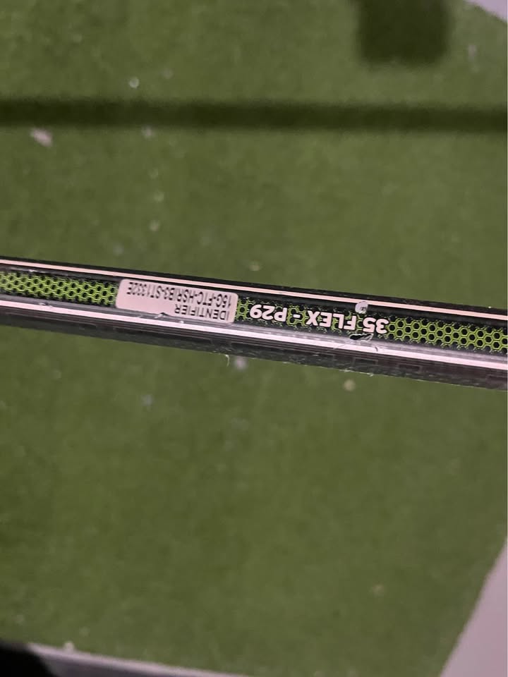 CCM RIBCOR p29 right handed kids stick - photo 2