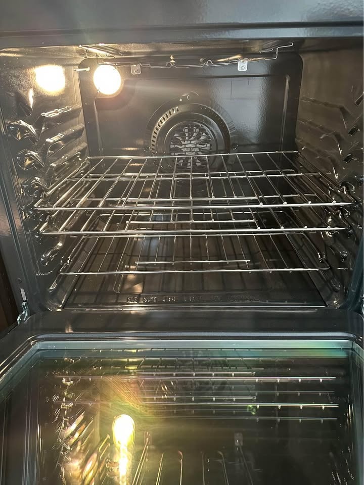 Frigidaire Gallery Induction Range w/ Airfry - photo 3