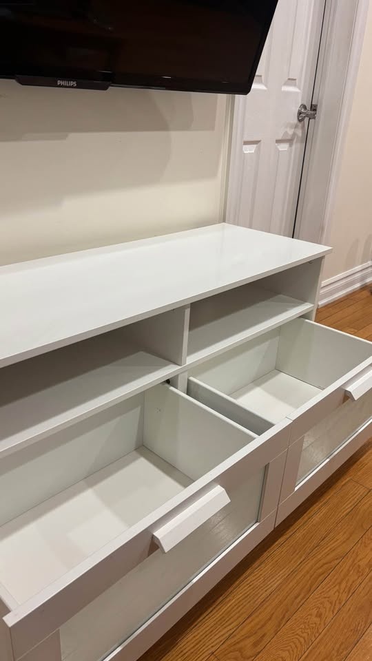 IKEA BRIMNES TV Bench - photo 3