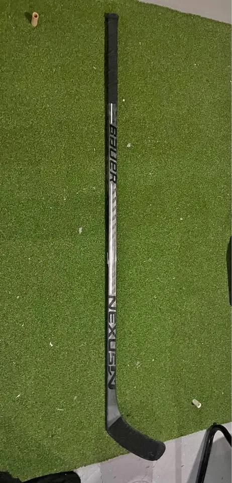 Bauer Nexus Stamkos right handed hockey stick thumbnail