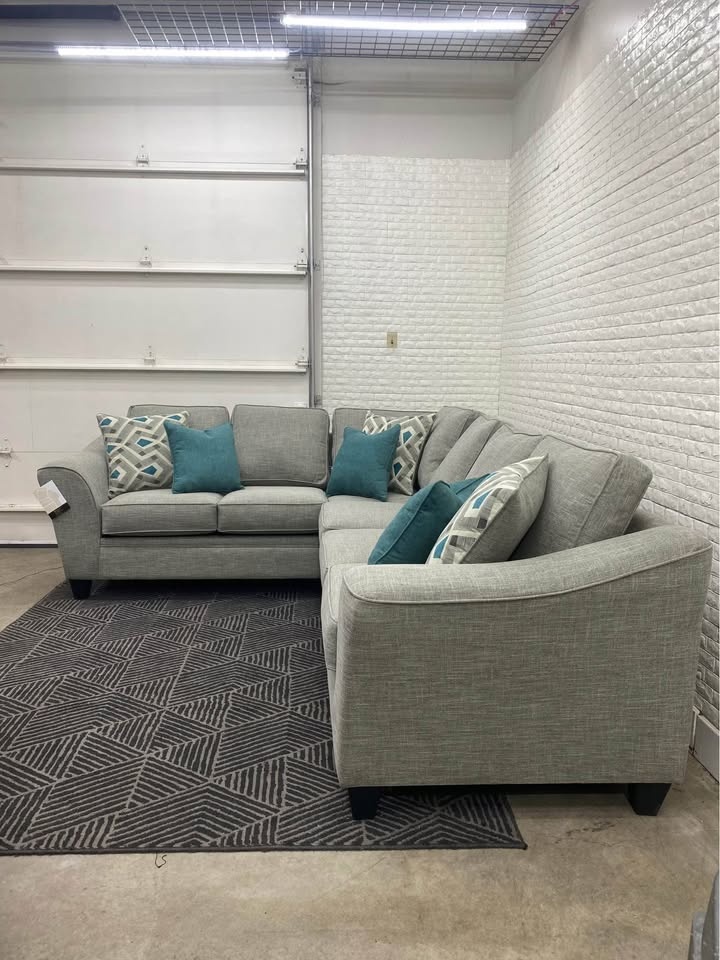 Sectional Sofa & Pillows - photo 3