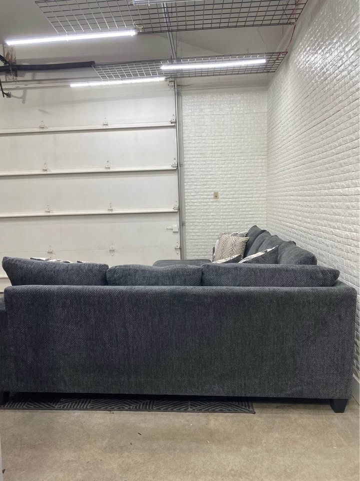 Sectional Sofa New - photo 5