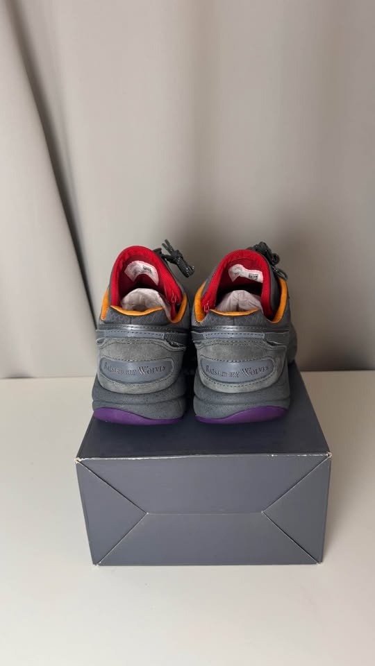 Saucony Aya Raised By Wolves - photo 3