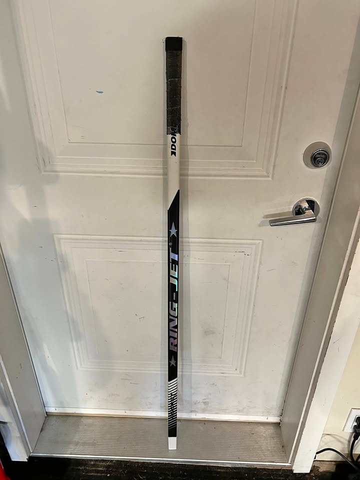Ringette Stick - Ring-jet Rocket - 40 flex