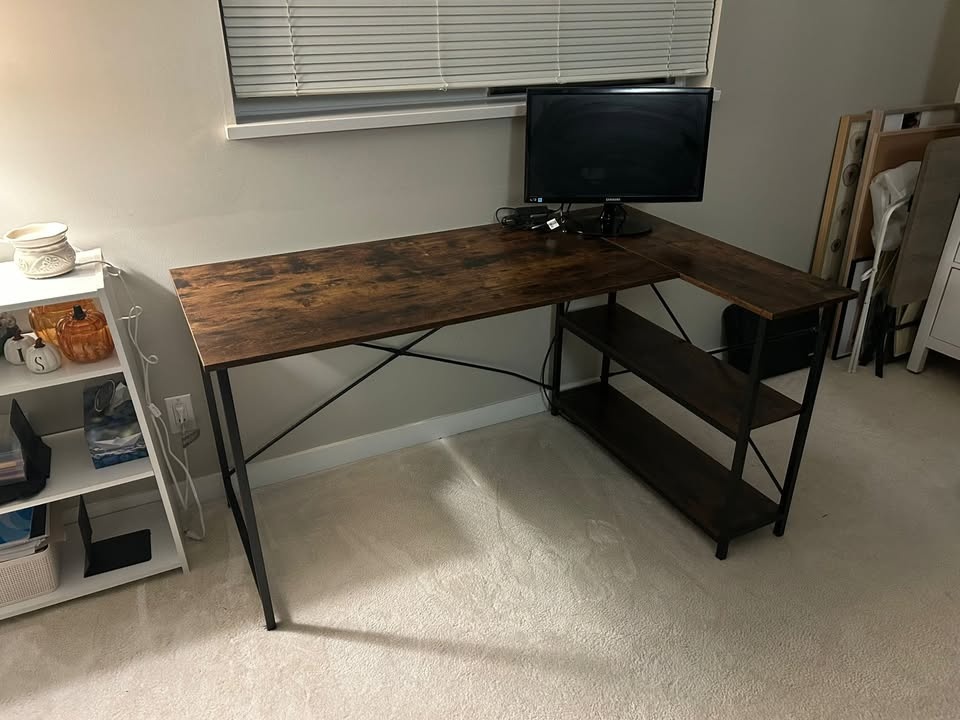 Corner Desk and Office Chair - photo 3