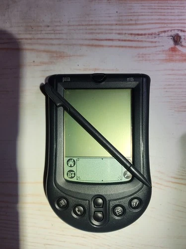 Palm M105 Personal Handheld Organizer 2001 Y2k