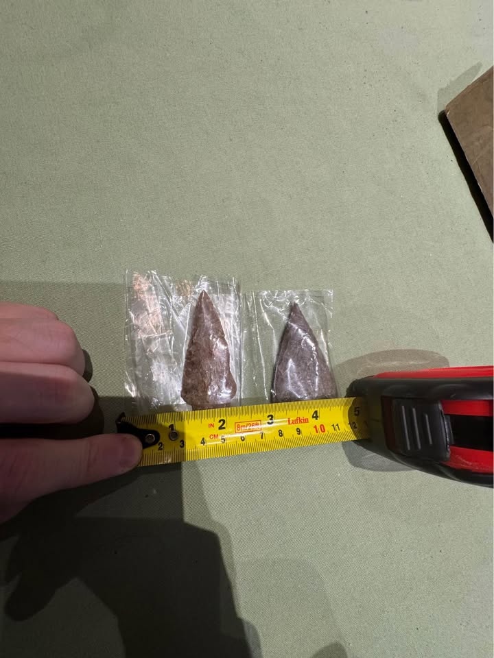 Prehistoric Flint Projectile Points - photo 4