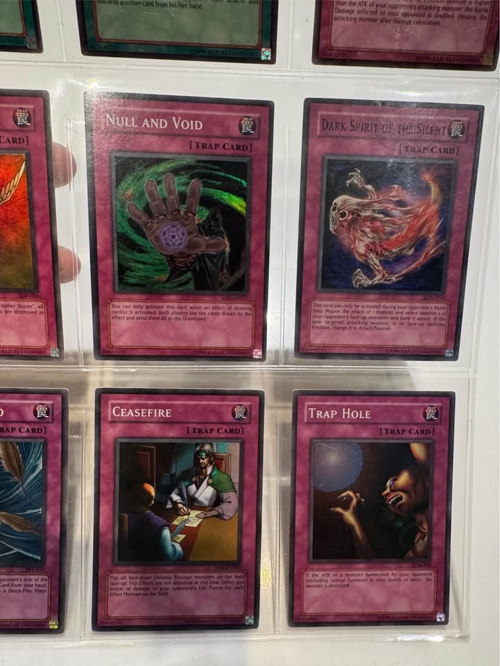 Yu-Gi-Oh! Vintage Holo Trap & Power Spell Page - photo 2