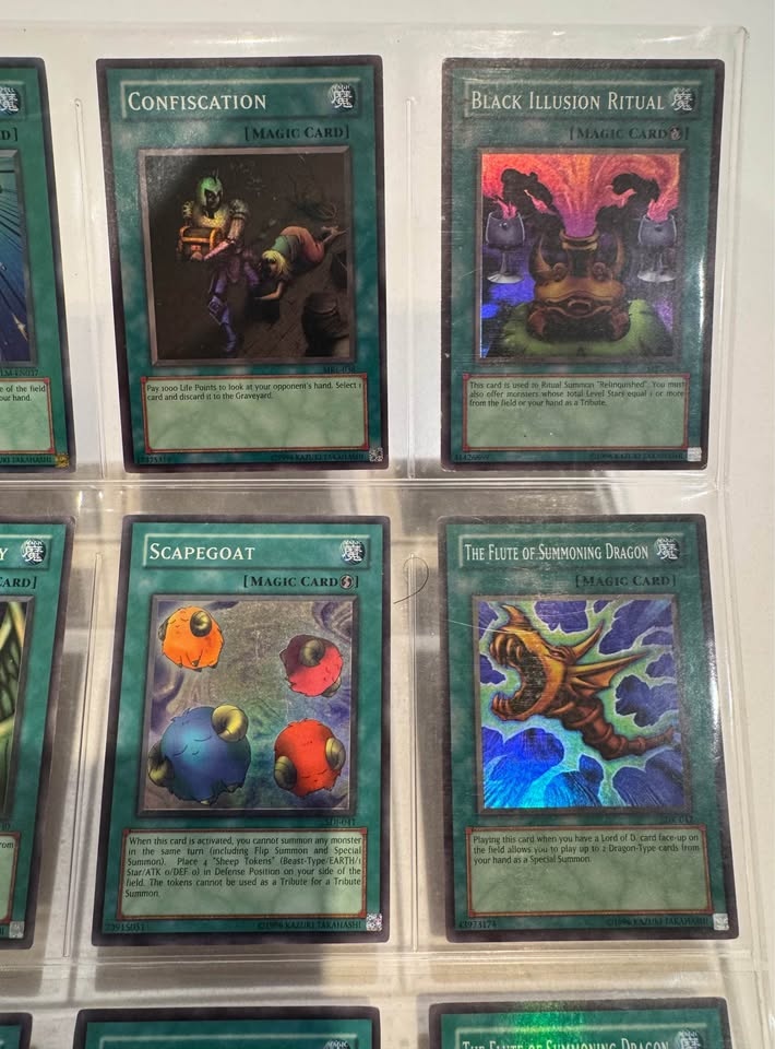 Vintage Yu-Gi-Oh! Holo Spell Page - photo 3