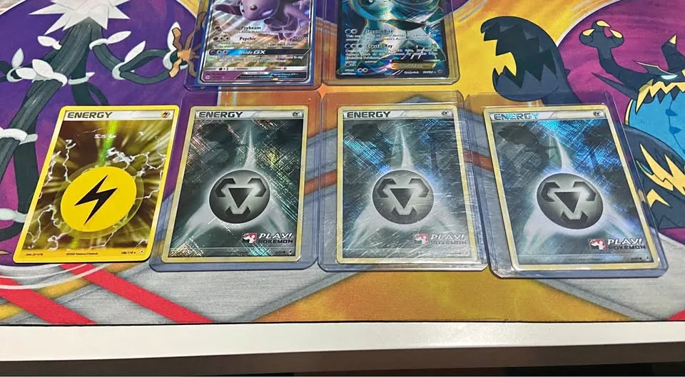 Eeveelutions & energy pokemon cards thumbnail