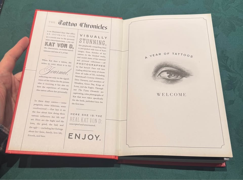 Kat Von D – The Tattoo Chronicles (Hardcover, Art & Tattoo Book) - photo 5