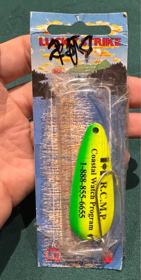 RCMP Coast Watch Lure - Lucky Strike (Vintage, Sealed) - photo 2