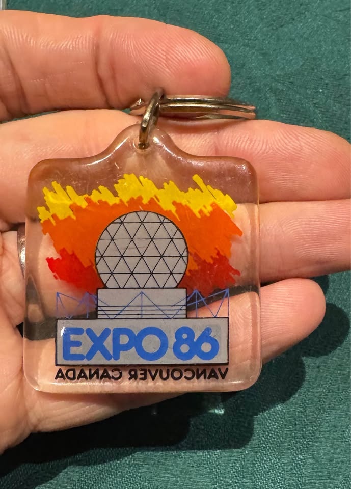 Expo 86 Vancouver Keychain Original Vintage World’s Fair Souveni - photo 2