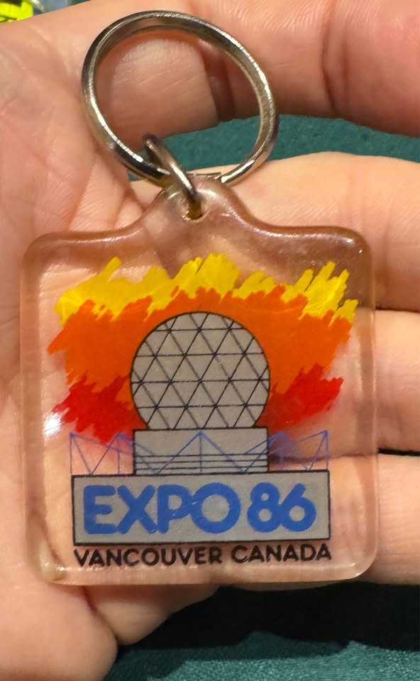 Expo 86 Vancouver Keychain Original Vintage World’s Fair Souveni - photo 3