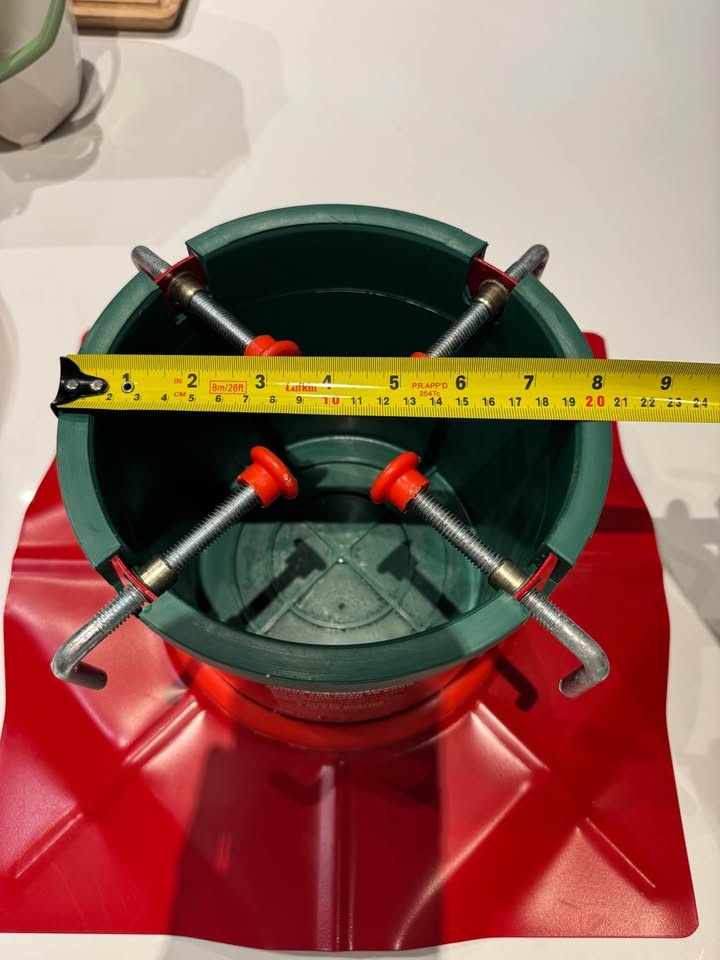 Heavy-Duty Christmas Tree Stand - photo 5