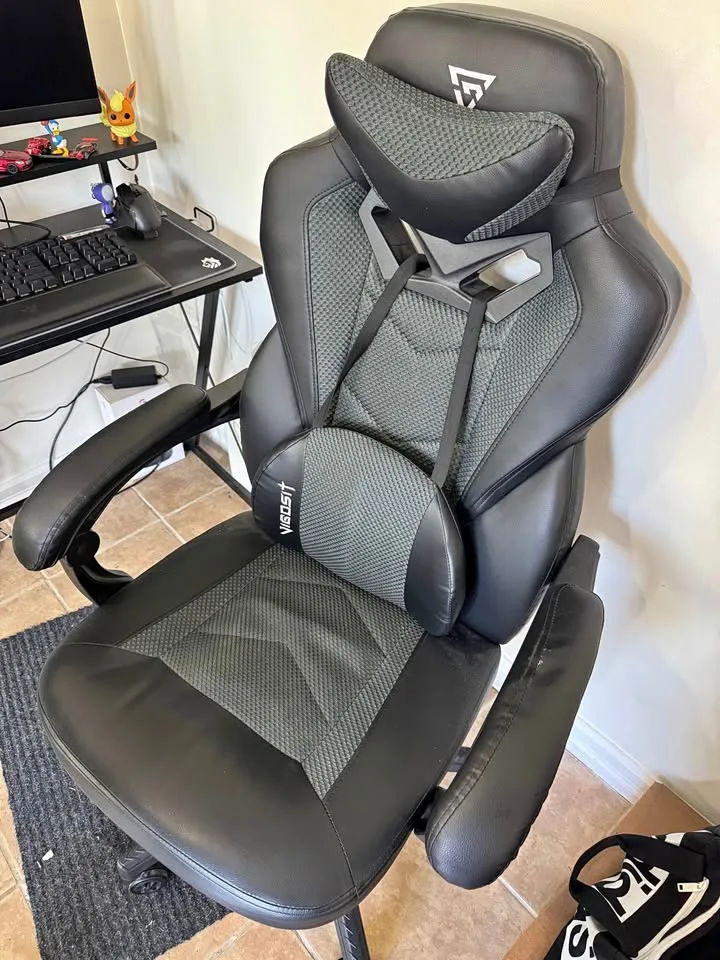Gaming chair with back support and head, foot rest thumbnail
