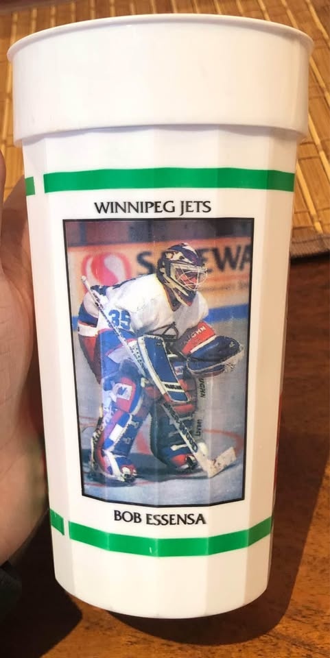 7/11 Slurpee Cup ‘Support Minor Hockey’ Winnipeg Jets Bob Essens - photo 3