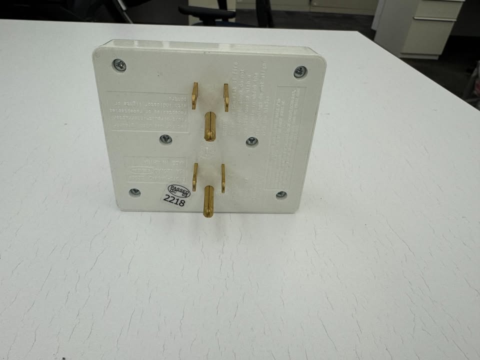 IKEA KOPPLA 6-Way Power Strip White, Grounded - photo 2