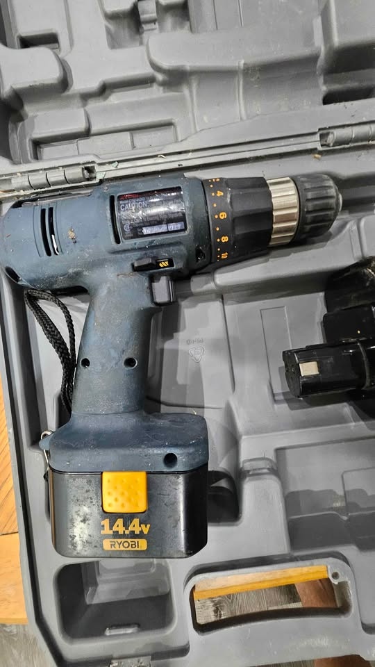 Ryobi 14.4V Cordless Drill/Driver as-is - photo 3