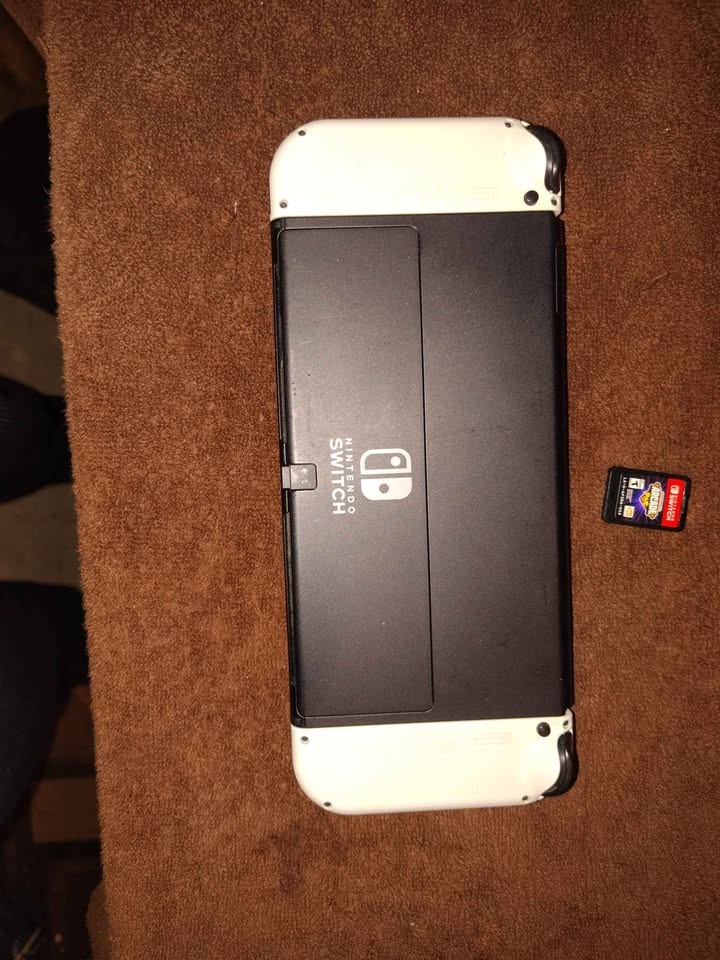 Nintendo switch OLED bundle - photo 2
