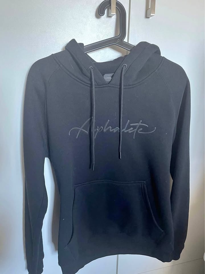 Alphalete womens hoodie small black 🥕