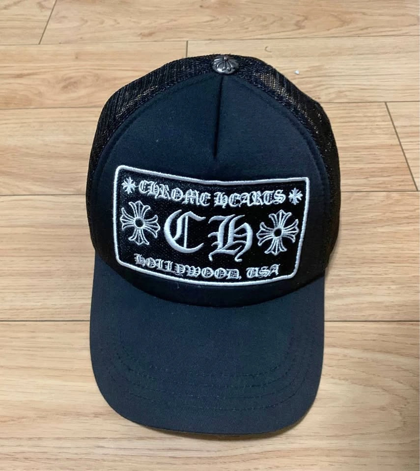 Chrome hearts hat