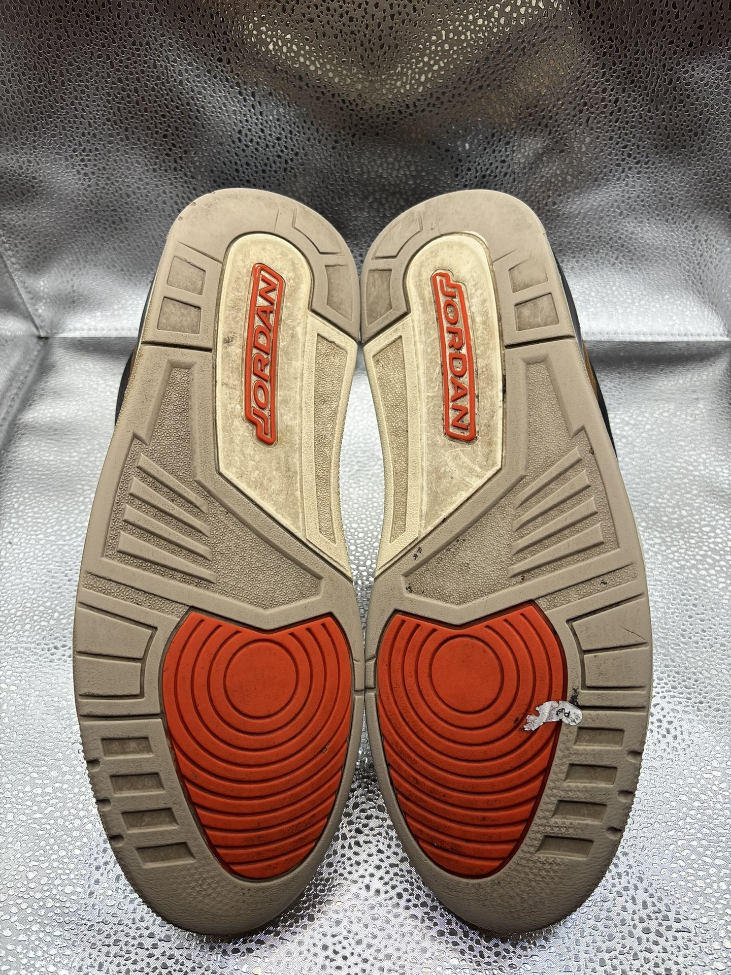 Air Jordan 3 Desert Elephant - photo 3