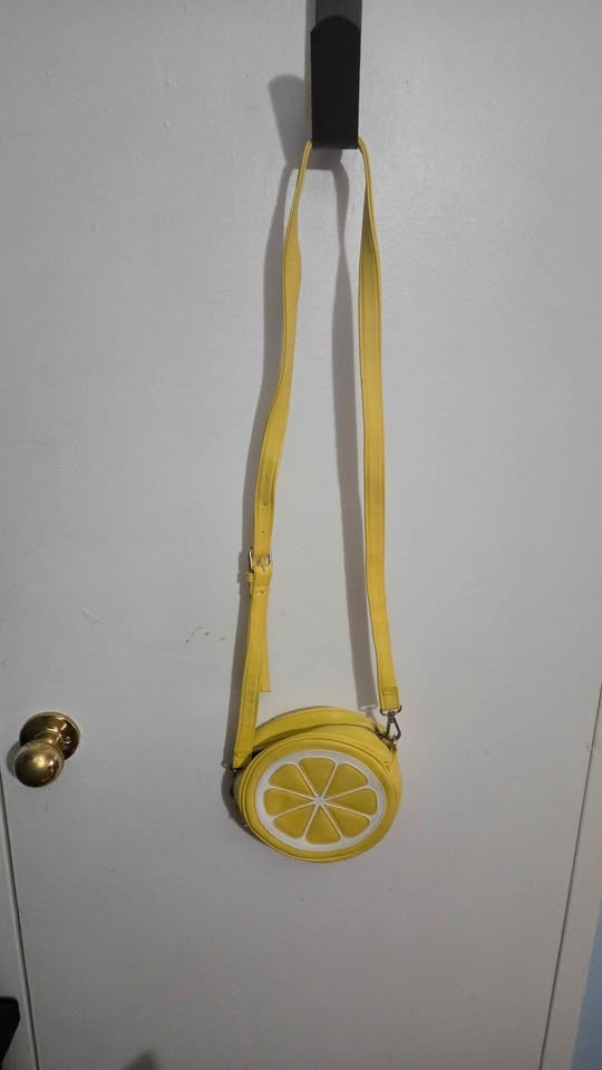 Yellow lemon cross body, shoulder bag - photo 4