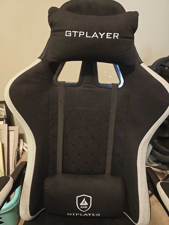 Brand New Gaming Chair - photo 2