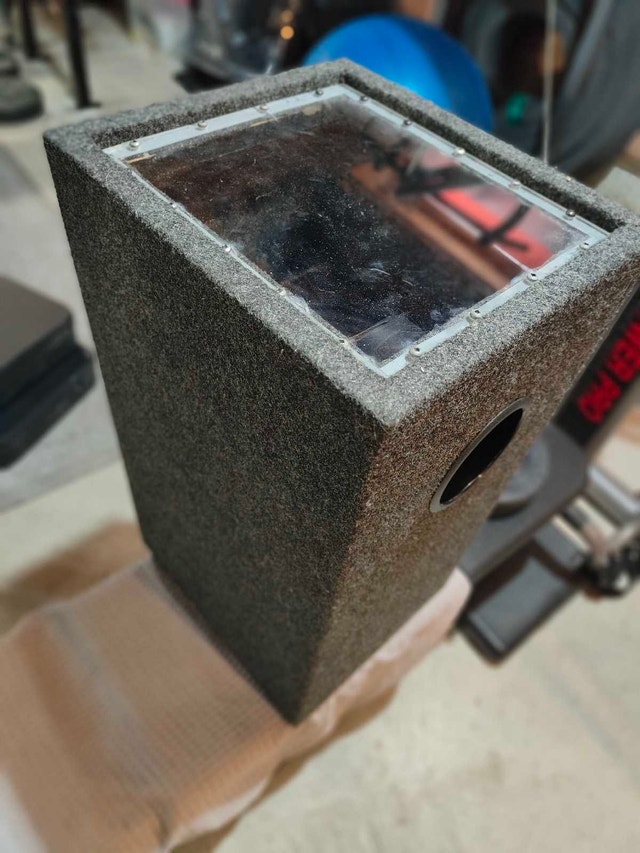 10 inch Bandpass box With Subwoofer