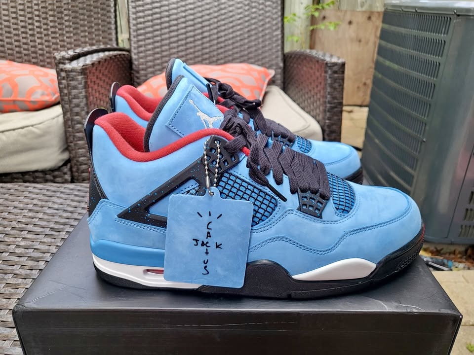 Nike AJ4 Travis Scott size 11